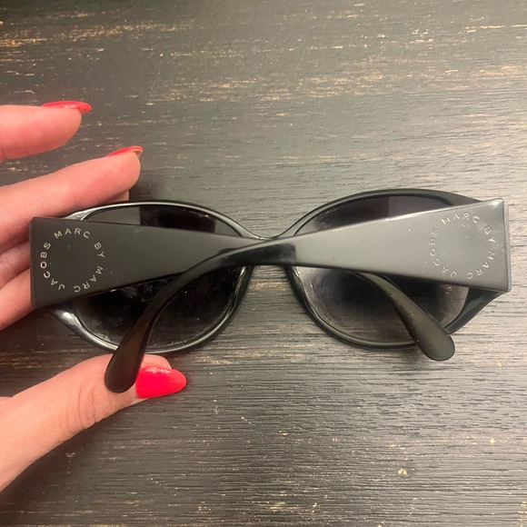 Marc by Marc Jacobs black  Sunglasses - Picture 2 of 3
